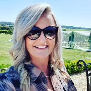 Meet your Posher, Sallyann